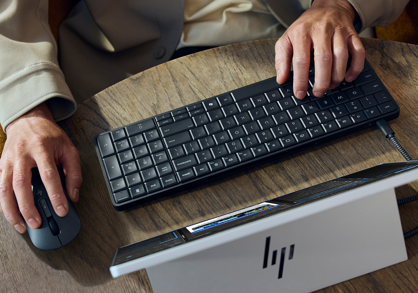 HP EliteBoard G1a Next Gen AI PC | R5-330/16GB/512GB